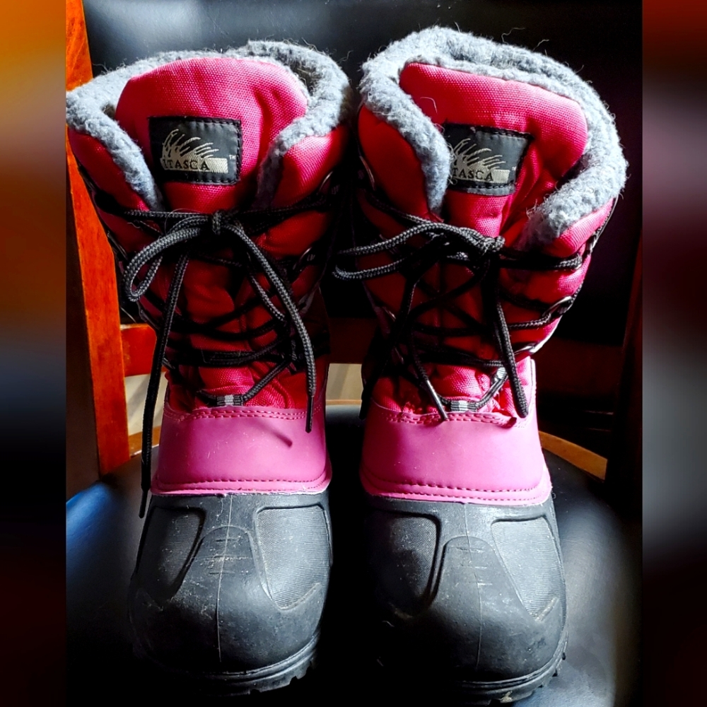 Womens Itasca Winter Snow Boots Pink Size 6